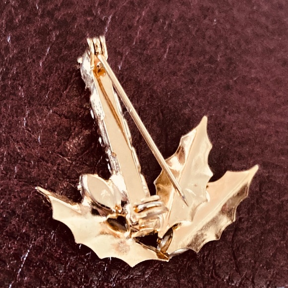 Holiday candlestick brooch pin - Picture 6 of 9